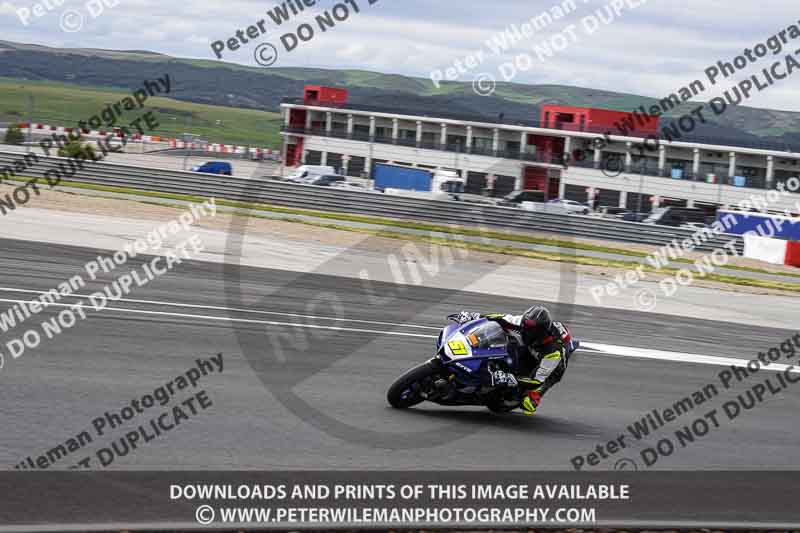 cadwell no limits trackday;cadwell park;cadwell park photographs;cadwell trackday photographs;enduro digital images;event digital images;eventdigitalimages;navarra;no limits trackdays;peter wileman photography;racing digital images;trackday digital images;trackday photos